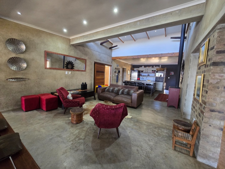 4 Bedroom Property for Sale in Viljoenskroon Rural Free State